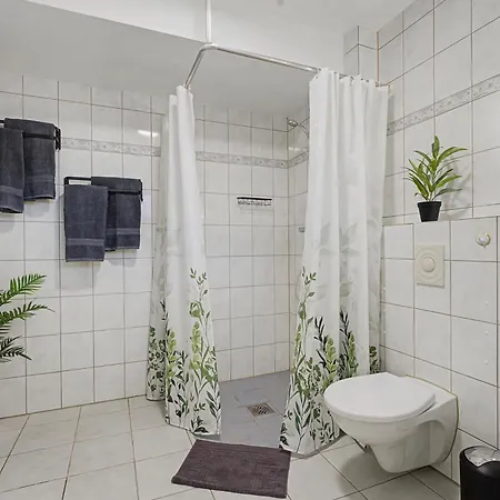 2 Schlafzimmer - 4 Betten, Parkplatz, Terrasse Rhede (North Rhine-Westphalia)